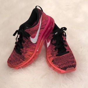 Nike flyknit max